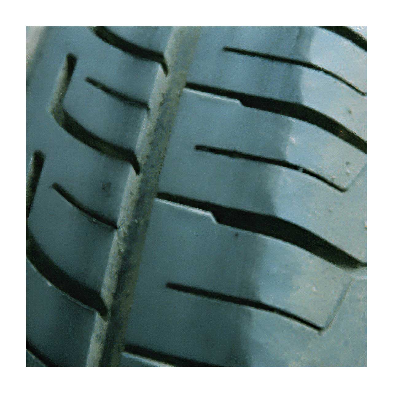 偏摩耗修正後のタイヤ